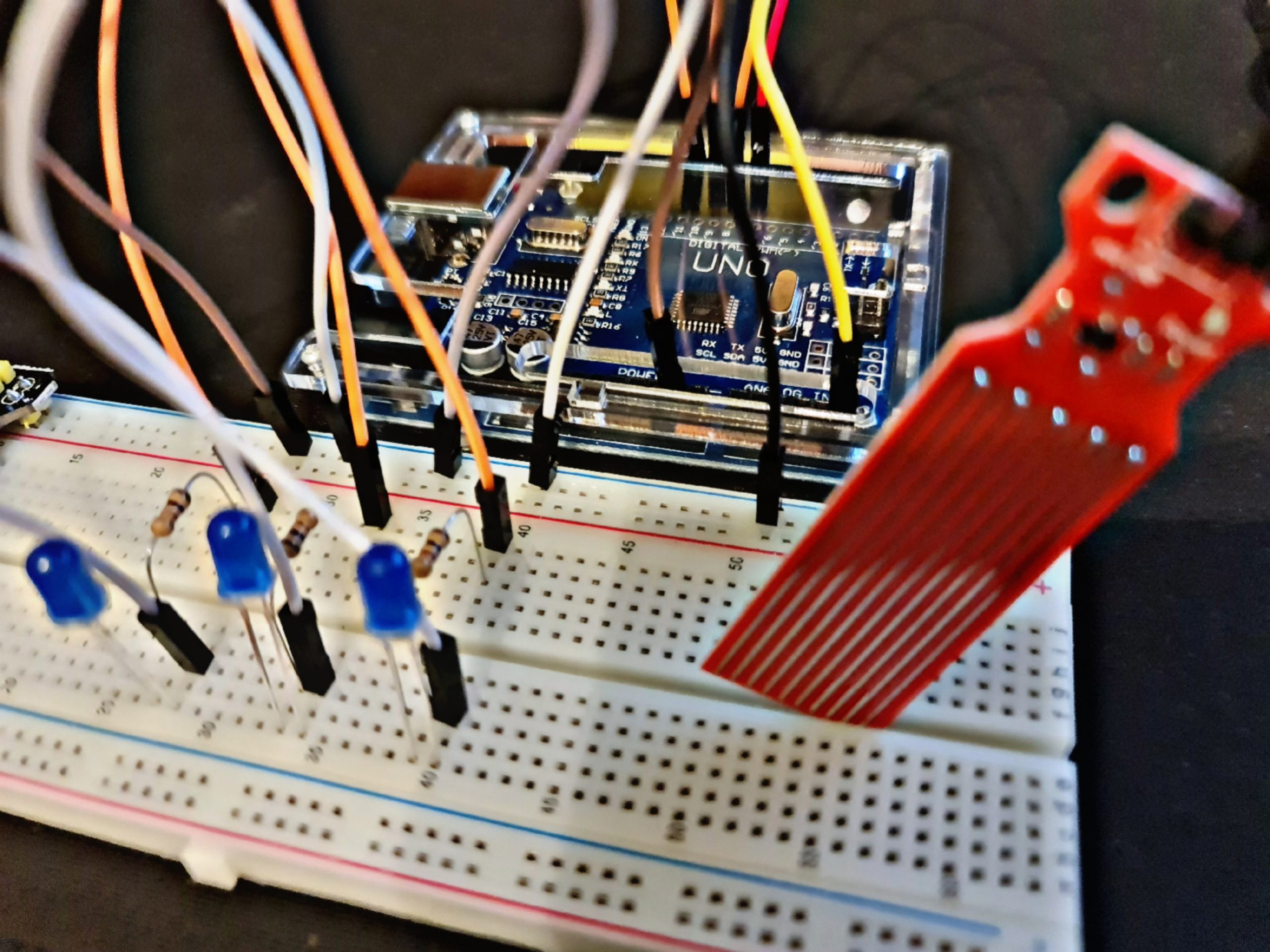 Su Seviyesine Göre Yanıp Sönen LED